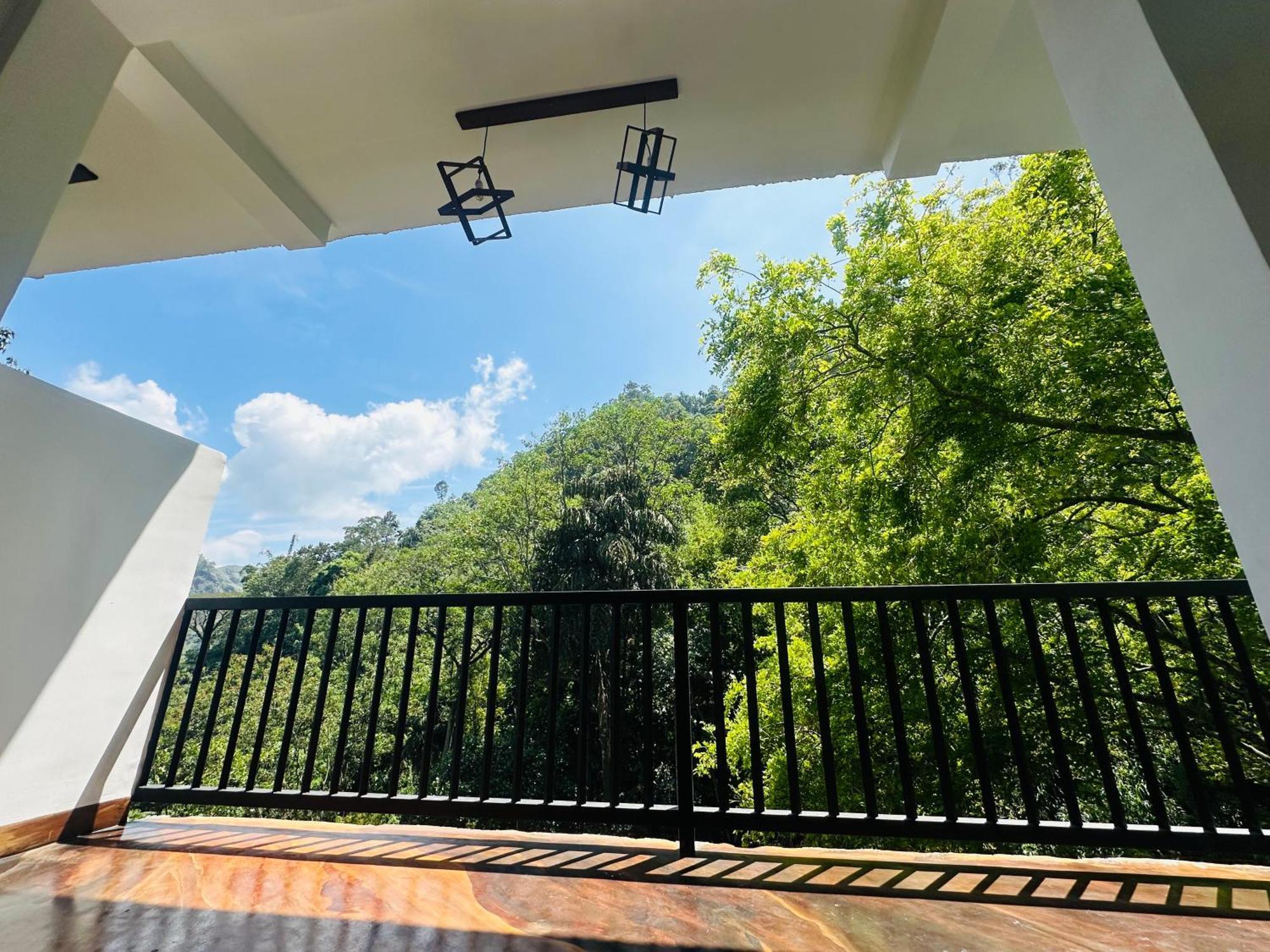 River Splendour Home Stay エッラ エクステリア 写真