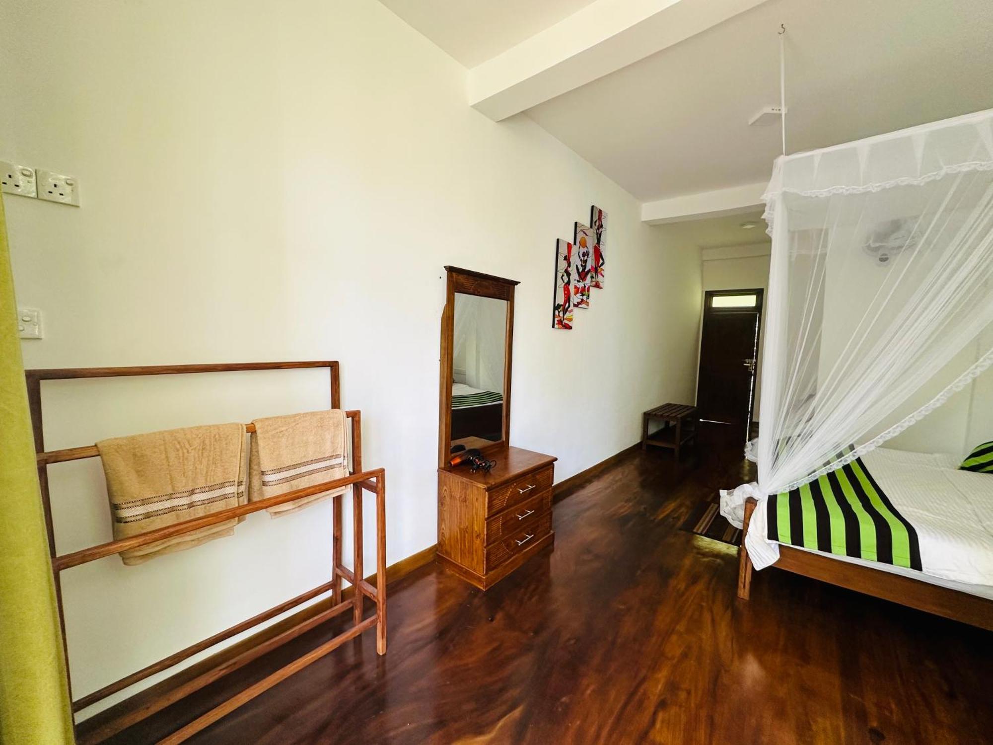 River Splendour Home Stay エッラ エクステリア 写真