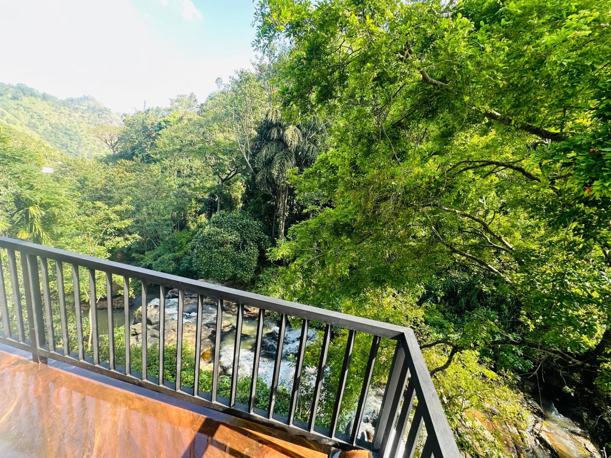 River Splendour Home Stay エッラ エクステリア 写真