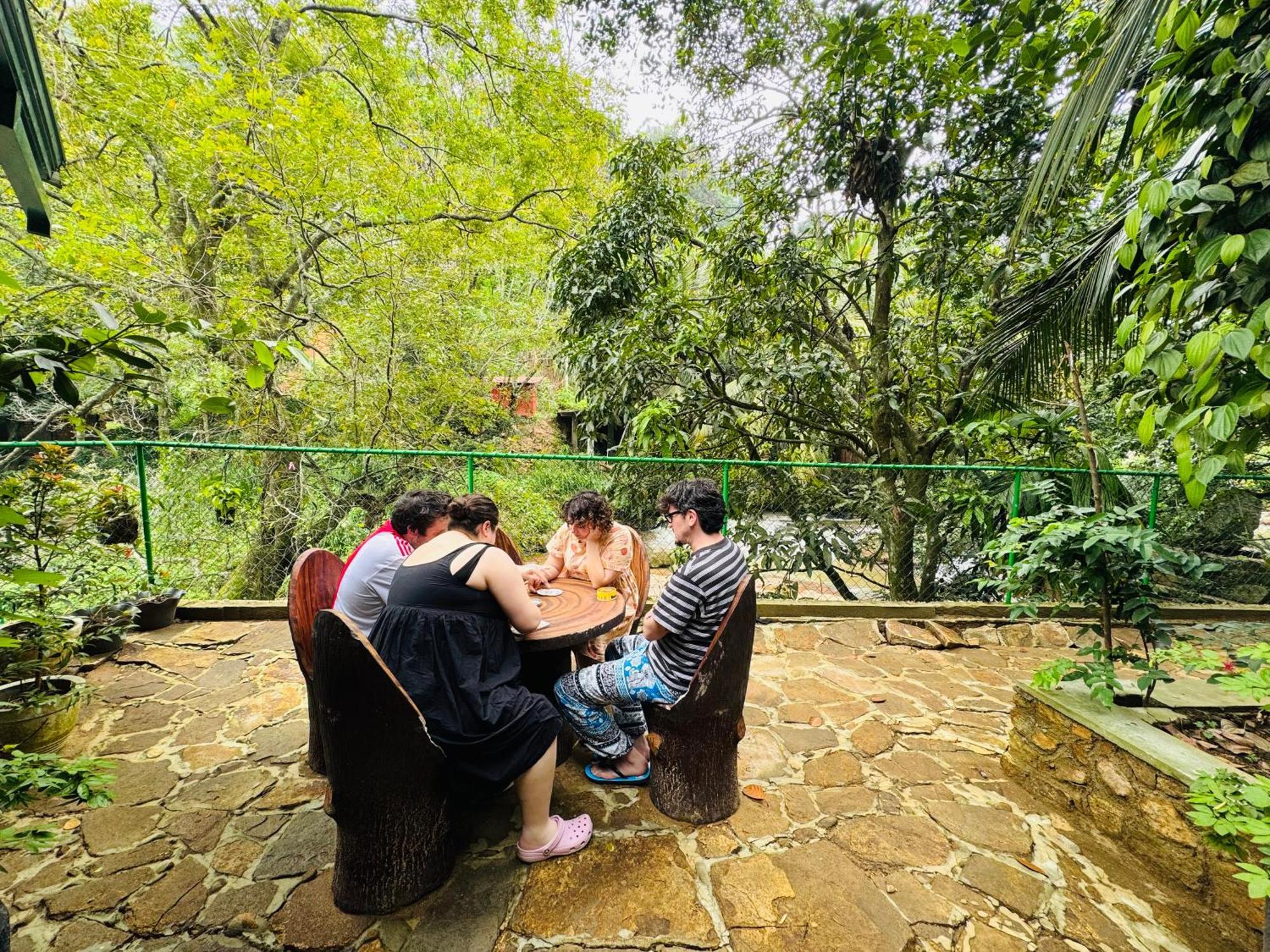 River Splendour Home Stay エッラ エクステリア 写真